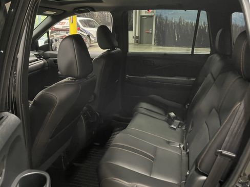 Used 2022 Honda Passport TrailSport image 14
