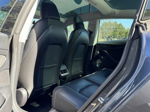 Used 2020 Tesla Model 3 Standard Range Plus image 30