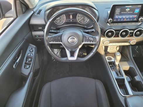 Used 2021 Nissan Sentra SV image 12