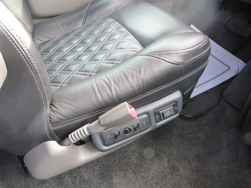 Used 2022 GMC Savana 2500 Extended image 13