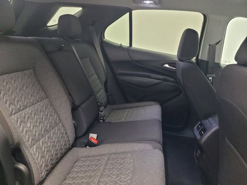 Used 2023 Chevrolet Equinox LT AWD/4WD image 19
