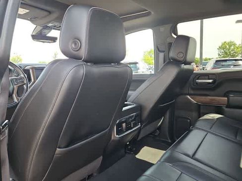 Certified 2021 Chevrolet Silverado 1500 High Country w/ Technology Package AWD/4WD image 36