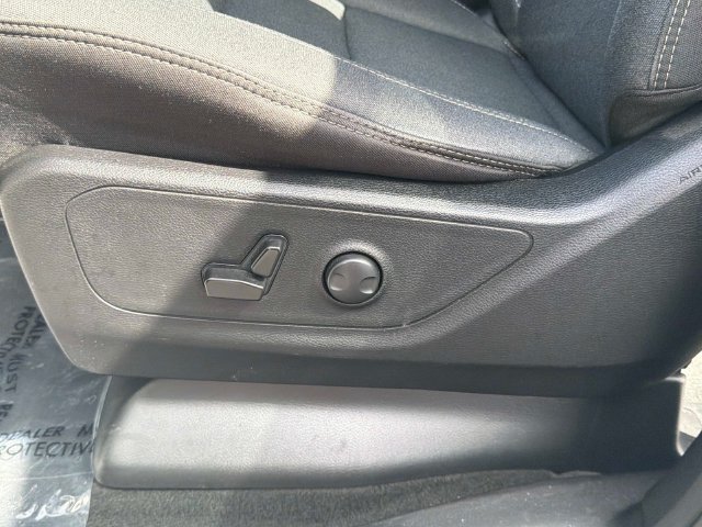 Used 2022 RAM 1500 Big Horn AWD/4WD image 13