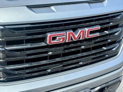 Used 2023 GMC Sierra 1500 Elevation w/ X31 Off-Road Package AWD/4WD image 14