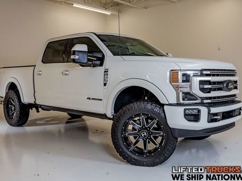Used 2022 Ford F250 Platinum w/ FX4 Off-Road Package AWD/4WD image 1
