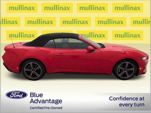 Used 2024 Ford Mustang Premium image 2