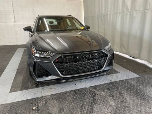 Used 2022 Audi RS 6 AWD/4WD image 2