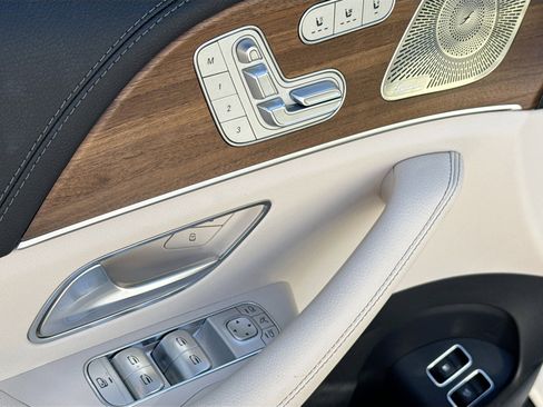 Used 2024 Mercedes-Benz GLE 450e 4MATIC image 22