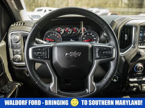 Used 2020 Chevrolet Silverado 1500 LT Trail Boss image 32