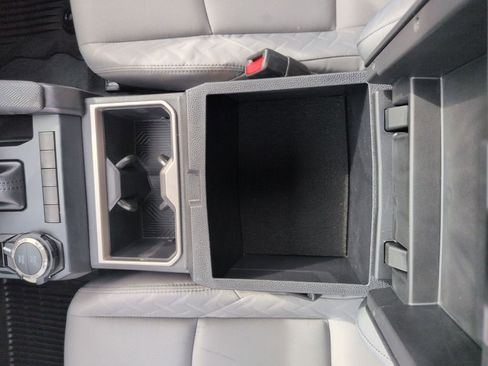 Certified 2025 Toyota Tacoma SR5 image 26