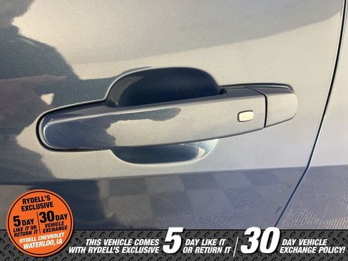 Used 2024 Chevrolet Malibu LT FWD image 14