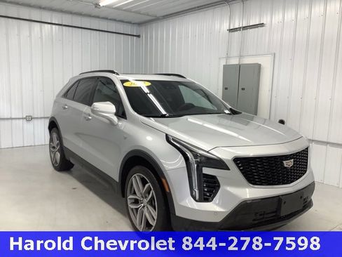 Used 2022 Cadillac XT4 Sport image 1