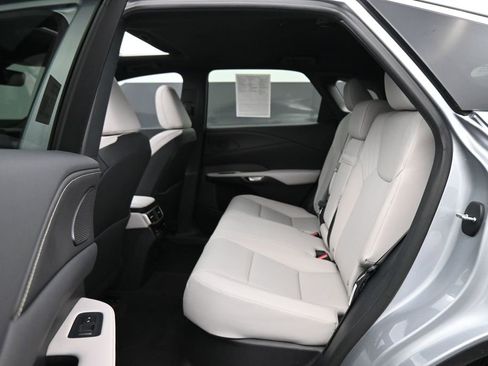 Used 2024 Lexus RX 350 Premium w/ Convenience Package FWD image 17