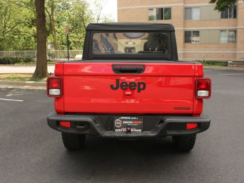 Used 2020 Jeep Gladiator Sport AWD/4WD image 8