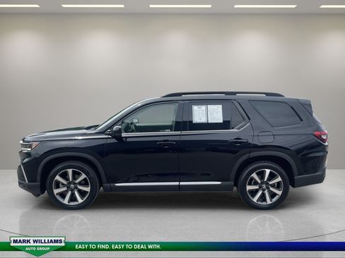 Used 2023 Honda Pilot Elite image 6