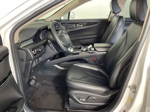 Used 2022 Lincoln Nautilus AWD w/ Premium Package image 17