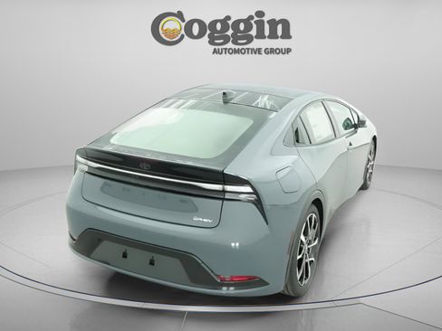 New 2026 Toyota Prius Plug-In Hybrid image 16