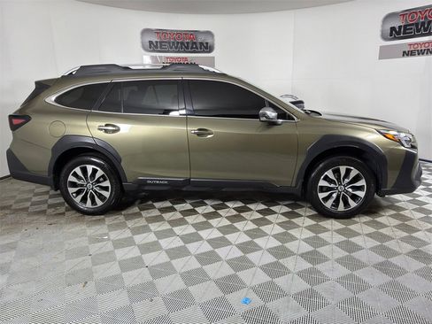 Used 2024 Subaru Outback Touring XT image 4