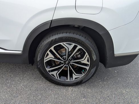 Used 2019 Hyundai Santa Fe AWD image 29