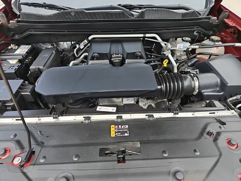 Used 2024 Chevrolet Colorado ZR2 AWD/4WD image 41