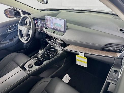 New 2026 Nissan Rogue Platinum w/ Platinum Premium Package image 32