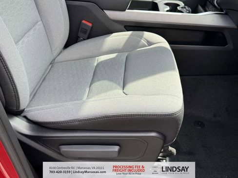 New 2026 RAM 1500 4x4 Crew Cab image 12