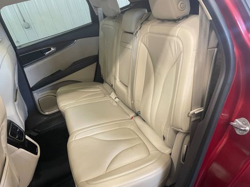 Used 2016 Lincoln MKX Select w/ Climate Package image 24