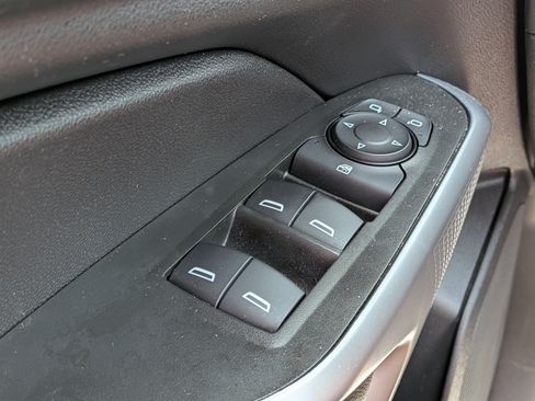 Used 2024 Chevrolet Trax LS w/ Driver Confidence Package FWD image 21