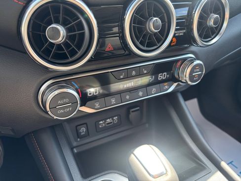 New 2025 Nissan Sentra SR w/ SR Premium Package image 17