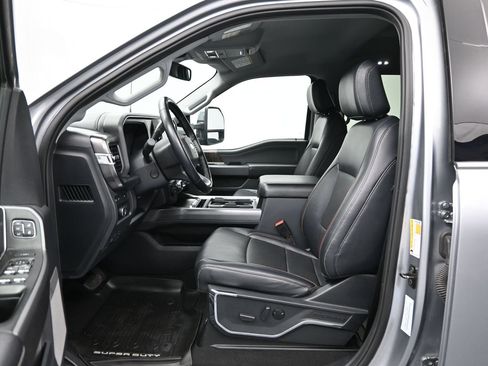 Used 2024 Ford F350 Lariat w/ Chrome Package AWD/4WD image 9