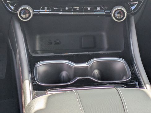 New 2026 Chevrolet Traverse RS image 25