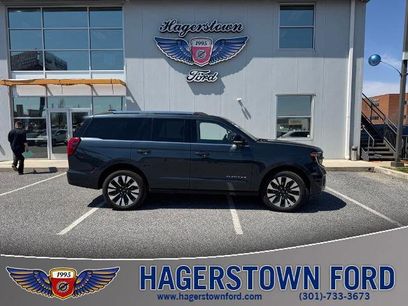 Certified 2025 Ford Expedition Platinum w/ Driver's Package