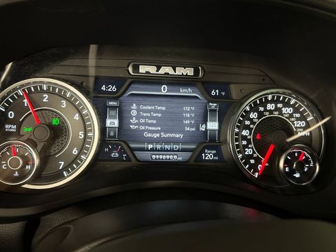 Used 2024 RAM 2500 Big Horn w/ Safety Group image 18