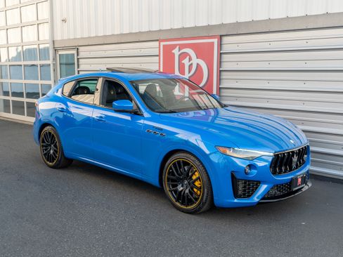 Used 2022 Maserati Levante F Tributo image 58