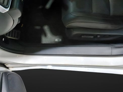 Used 2020 Honda Accord Sport image 10