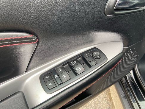 Used 2017 Dodge Journey GT FWD image 9