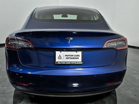Used 2020 Tesla Model 3 Standard Range Plus RWD image 8