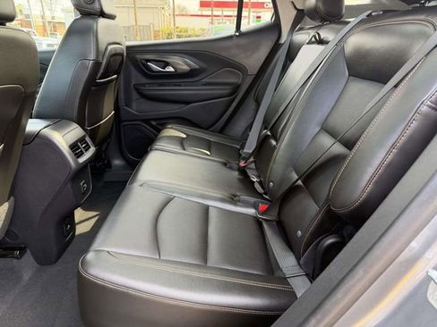 Used 2021 GMC Terrain SLT w/ Infotainment Package II image 10