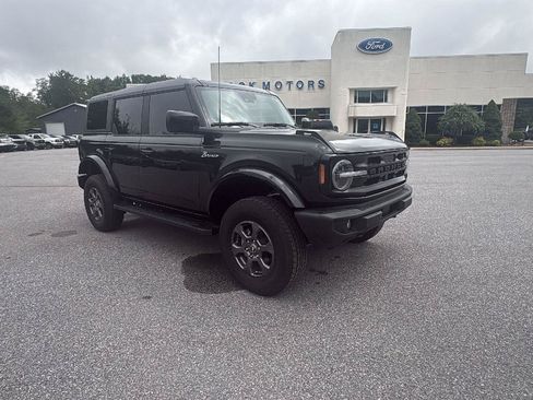 Certified 2024 Ford Bronco Outer Banks AWD/4WD image 2