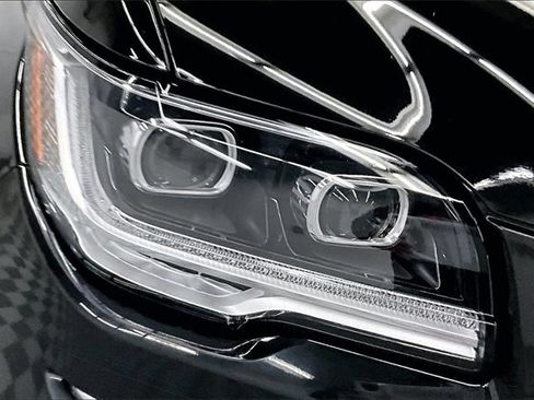 Used 2023 Lincoln Navigator Reserve image 32