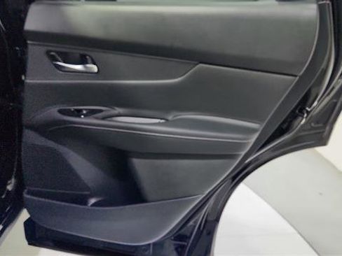 Certified 2025 Nissan Murano SV image 56