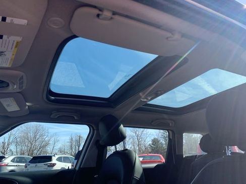 Used 2017 MINI Cooper Clubman ALL4 image 36