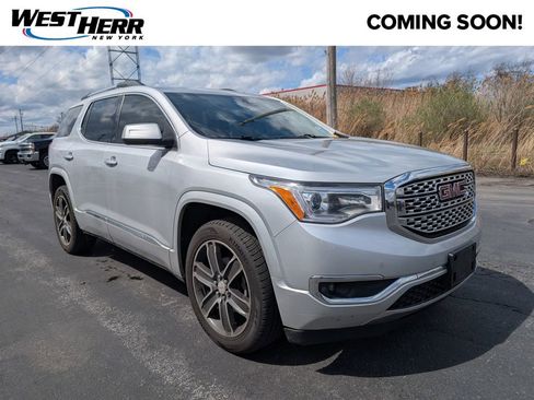Used 2018 GMC Acadia Denali w/ LPO, Floor Liner Package image 1