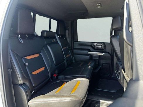 Used 2021 GMC Sierra 2500 AT4 w/ AT4 Premium Plus Package AWD/4WD image 51