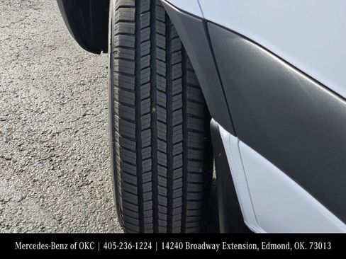 Used 2025 Mercedes-Benz Sprinter 2500 image 12