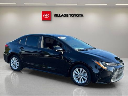 Certified 2024 Toyota Corolla LE w/ LE Convenience Package FWD image 7