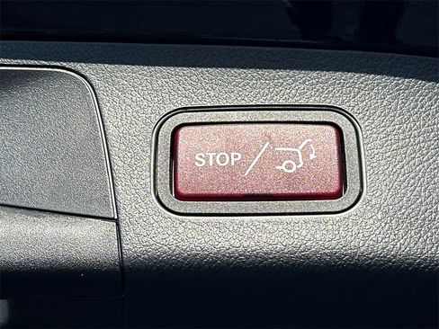 Certified 2026 Mercedes-Benz GLA 250 4MATIC image 21