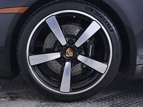 Used 2022 Porsche 911 Targa 4S image 11