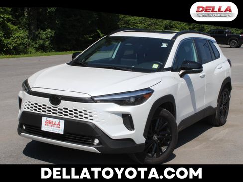 Used 2026 Toyota Corolla Cross AWD Hybrid w/ Convenience Package image 1