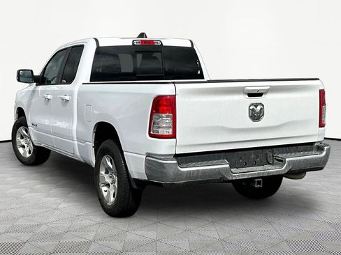 Used 2022 RAM 1500 Big Horn AWD/4WD image 3